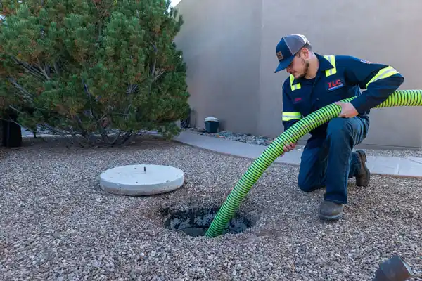 septic tank services Loyalhanna